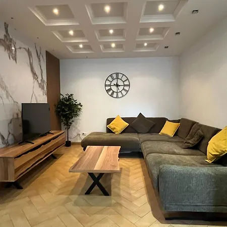 Maeva's Nest - Center * Tirana