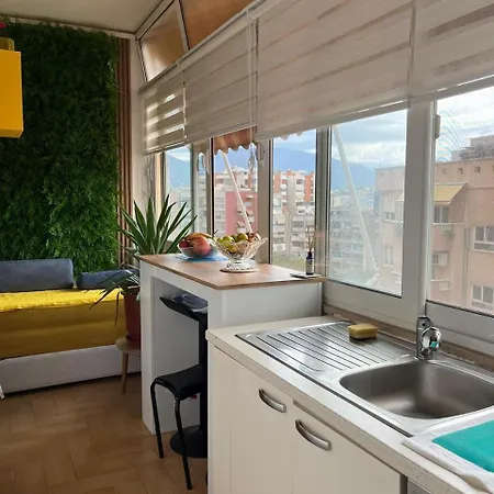 Maeva's Nest - Center Appartamento