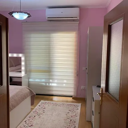 Maeva's Nest - Center * טיראנה